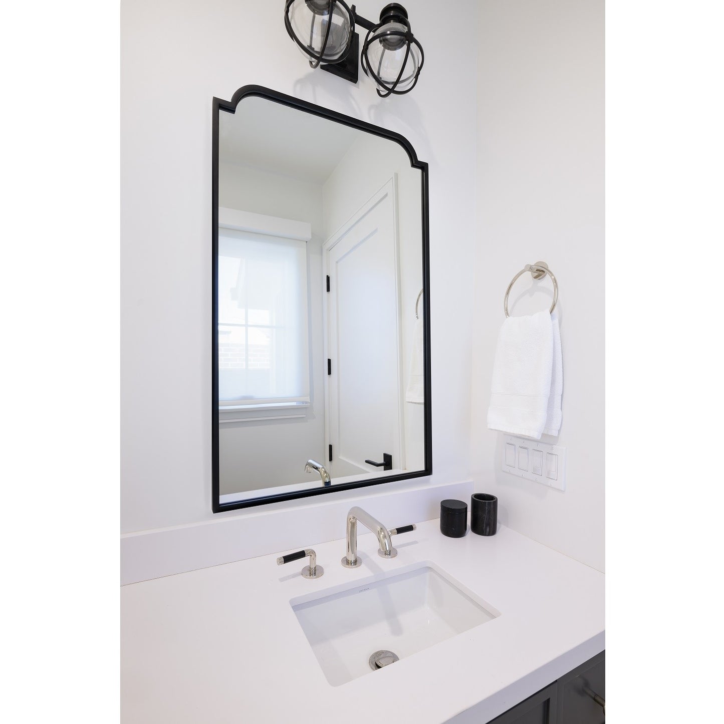 Samara Mirror